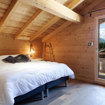 Luxury Chalet Located In An Exceptional Setting In The Mountains 샬레